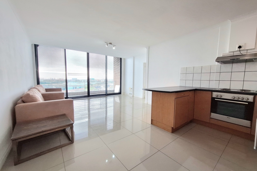 To Let 1 Bedroom Property for Rent in Woodstock Western Cape